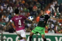 Sábado 1 de marzo del 2014. Tuxtla Gutiérrez. Aspectos del partido entre Jaguares de Chiapas y el León.