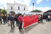 Viernes 12 de octubre del 2012. San Cristóbal de las Casas, Chiapas. Indígenas de varias organizaciones sociales marchan para recordar el 12 de octubre y exigir la liberación de los presos indígenas de las cárceles chiapanecas.