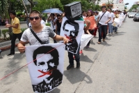 Domingo 10 de junio del 2012. Tuxtla Gutiérrez, Chiapas. Jóvenes estudiantes se congregan alrededor del movimiento #132 para manifestar su adversidad en contra de la política actual en el país y generar un movimiento de conciencia social desde la base juv
