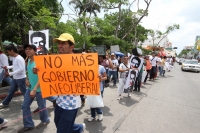 Domingo 10 de junio del 2012. Tuxtla Gutiérrez, Chiapas. Jóvenes estudiantes se congregan alrededor del movimiento #132 para manifestar su adversidad en contra de la política actual en el país y generar un movimiento de conciencia social desde la base juv