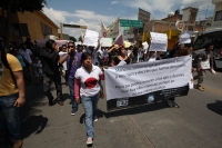 Martes 29 de mayo del 2012. Tuxtla Gutiérrez, Chiapas. Infiltrados y desmanes de jóvenes ajenos al movimiento #132 este medio día en la capital del estado.