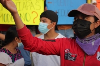 20221110. Tuxtla. Normalistas se manifiestan en el crucero de Plan de Ayala. 20221110. Tuxtla. Normalistas se manifiestan en el crucero de Plan de Ayala.