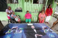 Viernes 1 de diciembre del 2017. Tuxtla Gutiérrez. Dos meses de espera mantienen a una familia en espera de la ayuda prometida después del fuerte sismo del 7 de septiembre en la Colonia 24 de junio de la capital del estado de Chiapas.
