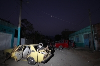 Domingo 5 de febrero del 2012. Disturbios por control de la Cerveza en la Costa. Tonalá, Chiapas. Habitantes de las pescaderías Tres Picos protagonizaron varios enfrentamientos durante el sábado y domingo de este fin de semana por el control de la distrib