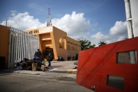20210607. Tuxtla G. Continúan los desmanes en las oficinas de la Secretaria y del Sindicato de Educación en Chiapas