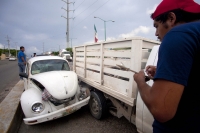 Lunes 10 de septeimbre del 2012. Tuxtla Gutiérrez, Chiapas. Foto/Mario Castillo. Con saldo de una persona lesionada y 4 vehículos  dañados, fue el resultado de una Carambola en el libramiento norte a la altura del canal 10, este lunes alrededor de las 9 d
