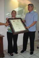 Lunes 4 de junio del 2012. Tuxtla Gutiérrez, Chiapas. El ayuntamiento tuxtleco entrega el reconocimiento y las medallas al merito ciudadano a Don Eraclio Zepeda y a Lilly Anzueto esta mañana en ceremonia protocolaria.