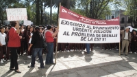 Lunes 24 de octubre. Estudiantes de Secundaria se manifiestan. Lunes 24 de octubre. Estudiantes de Secundaria se manifiestan.
