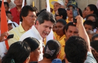 Miércoles 23 de mayo del 2012. Tuxtla Gutiérrez, Chiapas. Carlos Morales Vázquez realiza esta tarde su registro como candidato del PRD para contender por la presidencia de esta municipalidad