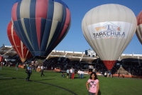 Miércoles 22 de diciembre. Festival de Globos aerostáticos.