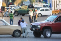 Foto: Toño Aguilar. Jueves 23 de febrero. Transportistas toman las instalaciones della Fiscalía de la zona sierra. Comitán de Domínguez. Transportistas afiliados a la organización FIGAM tomaron las instalaciones de esta delegación para protestar por la re