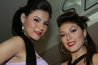 Las jóvenes finalistas del concurso Nuestra Belleza Chiapas 2010 realizan una pasarela en conocido centro comercial presentado ropa casual la noche de este sábado.