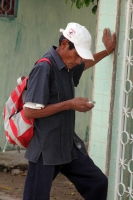 Jueves 1 de noviembre del 2012. Tuxtla Gutiérrez, Chiapas. Los panteones y sus tumbas presentan un reflejo cabal de la personalidad de los pueblos que los alberga, las historias de sus gentes y su paso por su devenir esta presente en cada uno de sus entie
