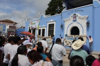 Lunes 1 de agosto. Habitantes de la comunidad de Berriozabal se manifiestan esta mañana en contra de la violencia en este municipio realizando protestas en las oficinas de la presidencia municipal y de la PolicÃa de Seguridad Pública donde exigen la renun Lunes 1 de agosto. Habitantes de la comunidad de Berriozabal se manifiestan esta mañana en contra de la violencia en este municipio realizando protestas en las oficinas de la presidencia municipal y de la PolicÃa de Seguridad Pública donde exigen la renun