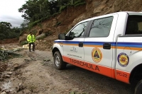 Lunes 27 de junio. Tapachula. Las zona alta de Tapachula sufre las intensas lluvias de este fin de semana donde se reportan deslaves y derrumbes en varios tramos carreteros que comunican esta ciudad con los cantones de Mexiquito, La Patria así como la com