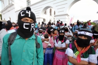 LA MARCHA EN CONTRA DE LA VIOLENCIA EN LA CIUDAD DE SAN CRISTOBAL DE LAS CASAS FUE ENCABEZADA POR LOS COMANDANTES DAVID Y TACHO DEL EZLN, QUIENES LEYERON LOS COMUNICADOS POLITICOS DEL GRUPO INDIGENA EN LA PALZA DE LA PAZ DE ESTA CIUDAD DEL SURESTE DE MEXI LA MARCHA EN CONTRA DE LA VIOLENCIA EN LA CIUDAD DE SAN CRISTOBAL DE LAS CASAS FUE ENCABEZADA POR LOS COMANDANTES DAVID Y TACHO DEL EZLN, QUIENES LEYERON LOS COMUNICADOS POLITICOS DEL GRUPO INDIGENA EN LA PALZA DE LA PAZ DE ESTA CIUDAD DEL SURESTE DE MEXI