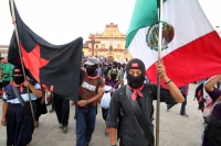 LA MARCHA EN CONTRA DE LA VIOLENCIA EN LA CIUDAD DE SAN CRISTOBAL DE LAS CASAS FUE ENCABEZADA POR LOS COMANDANTES DAVID Y TACHO DEL EZLN, QUIENES LEYERON LOS COMUNICADOS POLITICOS DEL GRUPO INDIGENA EN LA PALZA DE LA PAZ DE ESTA CIUDAD DEL SURESTE DE MEXI LA MARCHA EN CONTRA DE LA VIOLENCIA EN LA CIUDAD DE SAN CRISTOBAL DE LAS CASAS FUE ENCABEZADA POR LOS COMANDANTES DAVID Y TACHO DEL EZLN, QUIENES LEYERON LOS COMUNICADOS POLITICOS DEL GRUPO INDIGENA EN LA PALZA DE LA PAZ DE ESTA CIUDAD DEL SURESTE DE MEXI