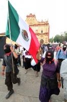 LA MARCHA EN CONTRA DE LA VIOLENCIA EN LA CIUDAD DE SAN CRISTOBAL DE LAS CASAS FUE ENCABEZADA POR LOS COMANDANTES DAVID Y TACHO DEL EZLN, QUIENES LEYERON LOS COMUNICADOS POLITICOS DEL GRUPO INDIGENA EN LA PALZA DE LA PAZ DE ESTA CIUDAD DEL SURESTE DE MEXI LA MARCHA EN CONTRA DE LA VIOLENCIA EN LA CIUDAD DE SAN CRISTOBAL DE LAS CASAS FUE ENCABEZADA POR LOS COMANDANTES DAVID Y TACHO DEL EZLN, QUIENES LEYERON LOS COMUNICADOS POLITICOS DEL GRUPO INDIGENA EN LA PALZA DE LA PAZ DE ESTA CIUDAD DEL SURESTE DE MEXI