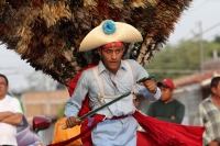 Domingo 22 de mayo del 2016. Suchiapa. El conjunto de danzas que comprenden las festividades del Santísimo Sacramento en las comunidades de la depresión central de Chiapas se reúnen el Calalá.