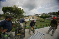 Ojo. Jueves 29 de julio. Aspectos del termino de obra del Parque Morelos, ahora Paruqe del Bicentenario.