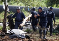 Viernes 10 de septiembre. Elementos de la policía municipal de Tuxtla y supervisores de la Profepa realizan de nuevo el desalojo de los predios ubicados en las cercanías del fraccionamiento Vida Mejor.