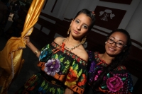 Viernes 17 de enero del 2014. Chiapa de Corzo. La Salida de Banderas da comienzo al recorrido que Parachicos y Chiapanecas realizan este día en honor a San Antonio Abad dentro de las festividades patronales de esta comunidad de la Ribera del Rio Grande de