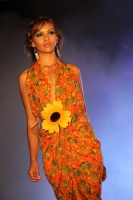 Martes 5 de abril. El diseñador chiapaneco Abel Martínez presenta su colección Primavera-Verano 2011 en conocido hotel del poniente de esta ciudad.