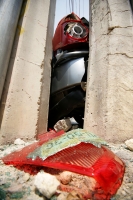 Un accidente vial involucro a un vehiculo particular y un camión de una constructora en la calle central norte de esta ciudad. Las obras viales y la imprudencia de los conductores dejo un saldo de dos personas golpeadas quienes fueron atendidos por volunt Un accidente vial involucro a un vehiculo particular y un camión de una constructora en la calle central norte de esta ciudad. Las obras viales y la imprudencia de los conductores dejo un saldo de dos personas golpeadas quienes fueron atendidos por volunt