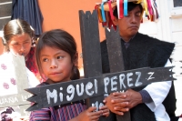 Jueves 13 de septiembre del 2012. San Cristóbal de las Casas, Chiapas. Los sobre vivientes de la masacre del 97 en la comunidad Acteal del municipio de Chenalho, durante la conferencia de prensa donde hablan sobre el Caso Zedillo esta mañana en las ofici Jueves 13 de septiembre del 2012. San Cristóbal de las Casas, Chiapas. Los sobre vivientes de la masacre del 97 en la comunidad Acteal del municipio de Chenalho, durante la conferencia de prensa donde hablan sobre el Caso Zedillo esta mañana en las ofici