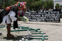 Jueves 12 de agosto. La Sociedad Civil las Abejas de las comunidades de Chenalho, realizan este día una jornada de oración  y eventos culturales para recordar el año en que la SCJN liberara a los presos sentenciados por la masacre de 45 indígenas de la co