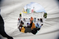 Miércoles 29 de septiembre. Indígenas Chamulas protestan este medio día en la plaza central de Tuxtla para exigir que sean liberados los recursos de las indemnizaciones para las familias que fueron afectadas por la ampliación de la carretera entre San Cri