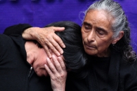 Lunes 21 de abril del 2014. San Cristóbal de las Casas. El rostro de la desolación. Familiares de mujeres victimadas denuncian las irregularidades en los casos de sus agresores y asesinos quienes están siendo liberados por la justicia chiapaneca.