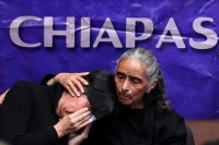 Lunes 21 de abril del 2014. San Cristóbal de las Casas. El rostro de la desolación. Familiares de mujeres victimadas denuncian las irregularidades en los casos de sus agresores y asesinos quienes están siendo liberados por la justicia chiapaneca.