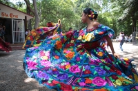 20230806. Tuxtla. El simbolismo y  la ritualidad se encuentran presente en cada celebraciÃ³n del ciclo festivo tradicional de la comunidad originaria Zoque. Esta maÃ±ana en la procesiÃ³n de las vÃ­rgenes hacia La Reserva La Laguna en Tuxtla GutiÃ©rrez.