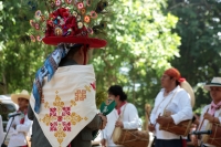 20230806. Tuxtla. El simbolismo y  la ritualidad se encuentran presente en cada celebraciÃ³n del ciclo festivo tradicional de la comunidad originaria Zoque. Esta maÃ±ana en la procesiÃ³n de las vÃ­rgenes hacia La Reserva La Laguna en Tuxtla GutiÃ©rrez.