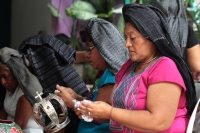 Domingo 6 de septiembre del 2020. Tuxtla Gutiérrez. La comunidad Zoques prepara con solemnidad y veneración los objetos de las imágenes religiosas que servirán durante las fiestas tradicionales de la Virgen del Rosario