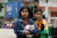 La comunidad Aguas Amargas es conocida por sus aguas sulfurosas y sus baños termales ubicados en las cercanías de Xelaju, Guatemala empiezan a regresar a sus actividades cotidianas después de las intensas lluvias de la semana pasada donde desaparecieran v