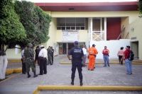 Lunes 22 de noviembre. Una llamada telefónica ocasionó la movilización de las corporaciones policíacas del ejército mexicano alertando de una Bomba en las instalaciones del Hospital del Seguro Social en la colonia Las Palmas. El reporte preliminar corrobo