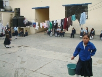 Foto: Miradasur/Rodolfo Flores. San Cristóbal de las Casas. Más de 150 niños y jovenes indigenas del albergue Xicotecatl disfrutan de las actividades que esta asociación les brinda a pesar de las malas condiciones en las que se encuentra el actual edifici