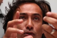 Lunes 12 de marzo del 2012. Alex Gamboa Vs Senadores del PRD.