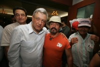 Peña Nieto; nos vemos a la salida, AMLO.