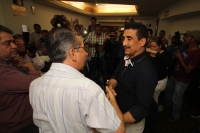 Martes 21 de julio del 2015. Tuxtla Gutiérrez. Ancheita Bringas, aspirante a la presidencia municipal por MORENA reconoce y acompaña a Paco Rojas Toledo este medio día en conferencia de prensa.