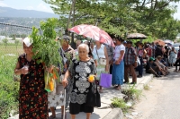 Martes 29 de agosto del 2017. Tuxtla Gutiérrez. Lamentable la situación de los ancianitos esperando el pago del Programa Amanecer, quienes esta mañana sufrieron insolaciones y desmayos en la interminable cola bajo el sol.