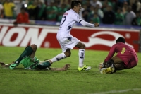 Sábado 4 de diciembre del 2014. Tuxtla Gutiérrez. Acciones del partido entre Jaguares de Chiapas y los tiburones de Veracruz, esta noche en el estadio Zoque de la capital del estado de Chiapas.