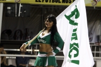 Viernes 224 de agosto del 2012. Tuxtla Gutiérrez, Chiapas. Las animadoras de los patrocinadores de los Jaguares de Chiapas engalan los partidos en el estadio Zoque.