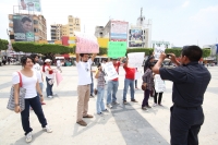 Sábado 19 de mayo del 2012. Tuxtla Gutiérrez, Chiapas. Jóvenes de diferentes estratos sociales y de organización políticas se manifiestan durante la denominada marcha Anti-Peña Nieto, donde fue notoria la dirección de varias personas a lo que las convocad