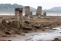 Viernes 2 de mayo del 2017. La Concordia. El antiguo poblado conocido como La Concordia Antigua fue inundado durante la construcción de la Presa La Angostura en 1974 dejando la estructura arquitectónica dentro de las aguas del rio Grijalva.   El desfogue 