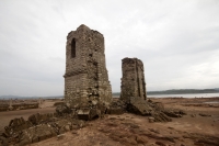 Viernes 2 de mayo del 2017. La Concordia. El antiguo poblado conocido como La Concordia Antigua fue inundado durante la construcción de la Presa La Angostura en 1974 dejando la estructura arquitectónica dentro de las aguas del rio Grijalva. El desfogue Viernes 2 de mayo del 2017. La Concordia. El antiguo poblado conocido como La Concordia Antigua fue inundado durante la construcción de la Presa La Angostura en 1974 dejando la estructura arquitectónica dentro de las aguas del rio Grijalva. El desfogue