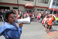 Lunes 16 de diciembre del 2013. Tuxtla Gutiérrez. Miembros de Antorcha Campesina se manifiestan en las instalaciones de la SEDATU para exigir el cumplimiento de las minutas de acuerdo entre la administración estatal y esta organización social. Los militan