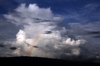 Miércoles 14 de agosto del 2017. Chiapa de Corzo. Un arco-iris desde la perspectiva del Cerro del Tigre.